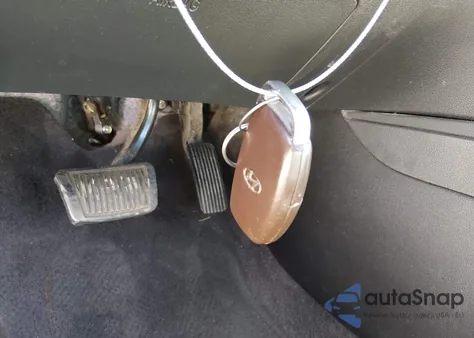 2019 Hyundai Elantra Limited from USA, damaged, VIN 5NPD84LF2KH461126